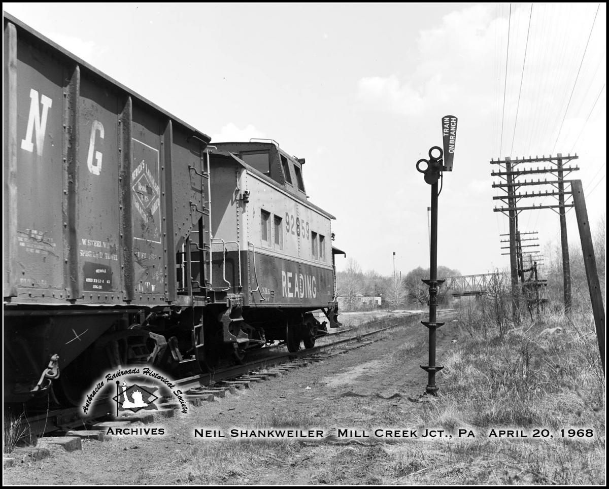Reading Caboose 92859 at Port Carbon, PA ARHS Digital Archive